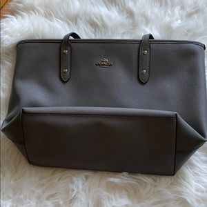 Coach tote bag